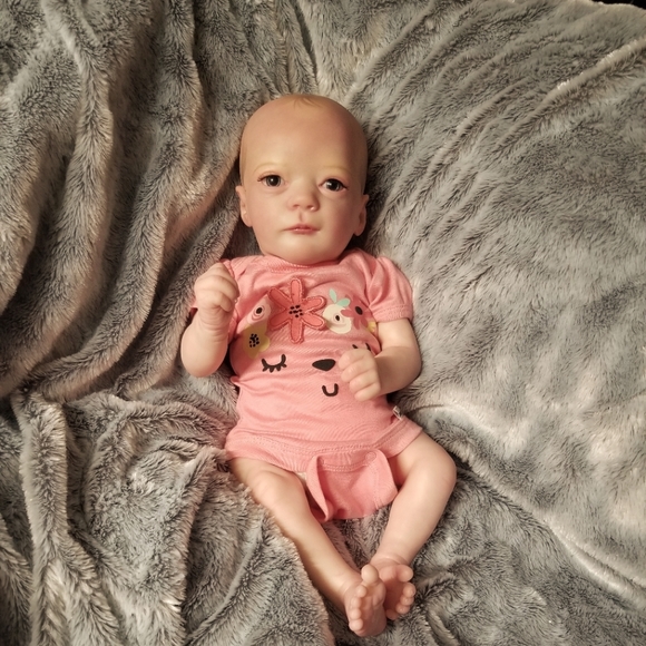 Realborn Ashley, with COA - Picture 1 of 5